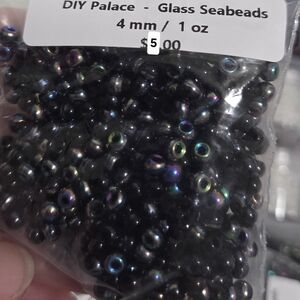 Black oil slick Glass Seabeads 4mm